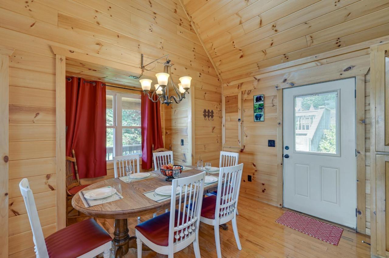 Warm And Cozy Cabin With Deck On Top Of The Blue Ridge Fancy Gap Exterior photo